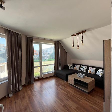 Apartment Happy Holiday 2 Burgas Bagian luar foto