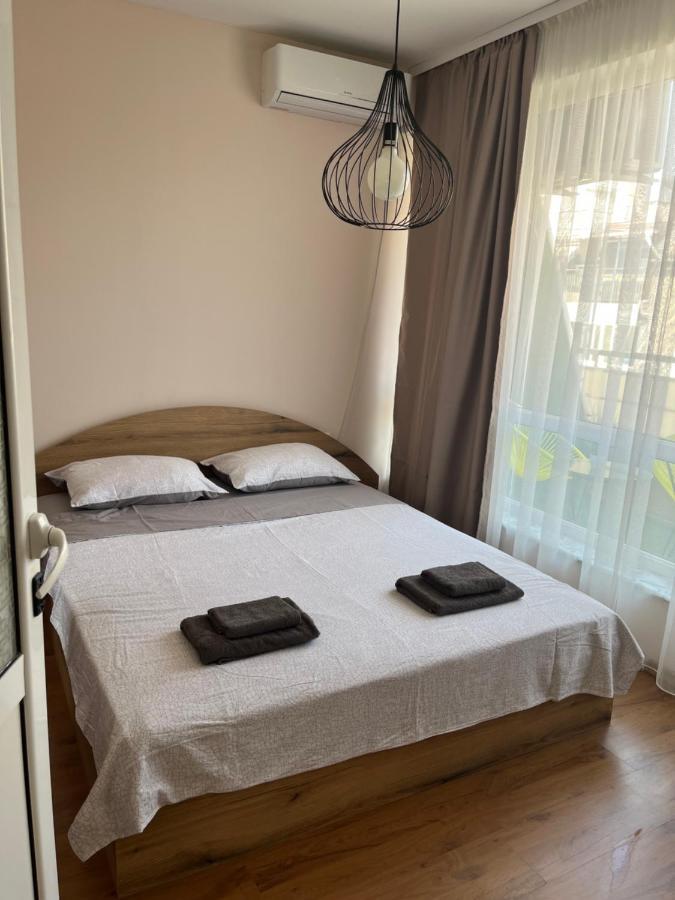 Apartment Happy Holiday 2 Burgas Bagian luar foto