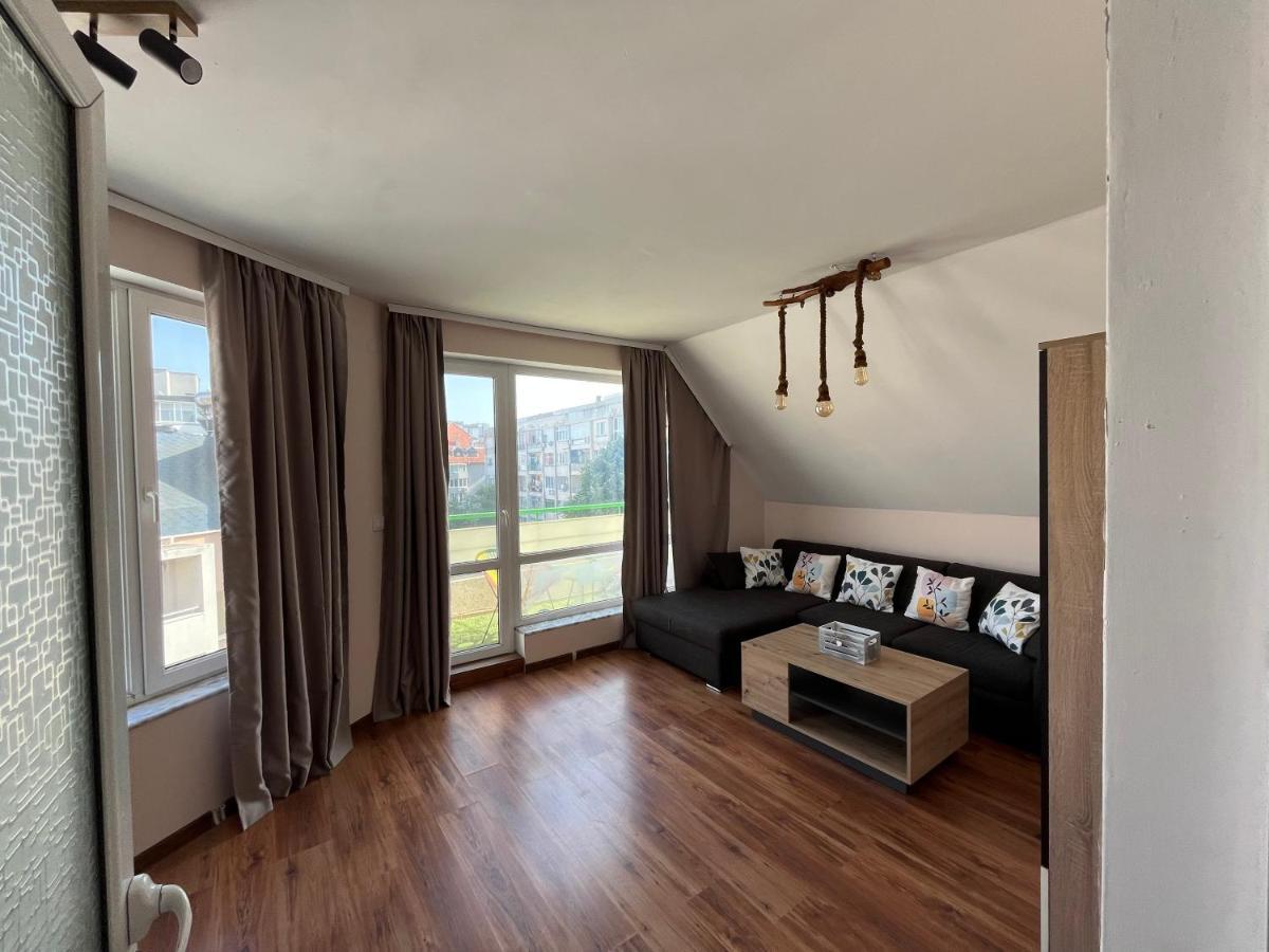 Apartment Happy Holiday 2 Burgas Bagian luar foto