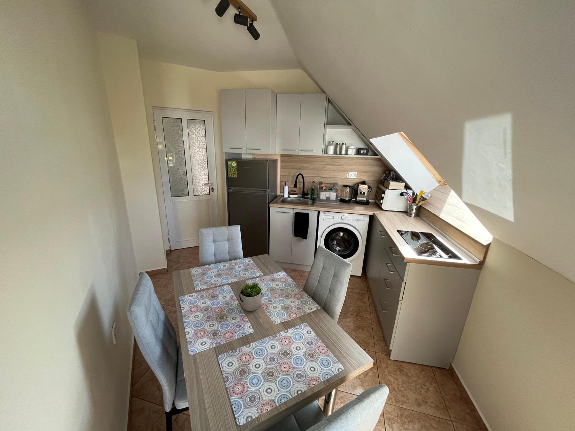 Apartment Happy Holiday 2 Burgas Bagian luar foto